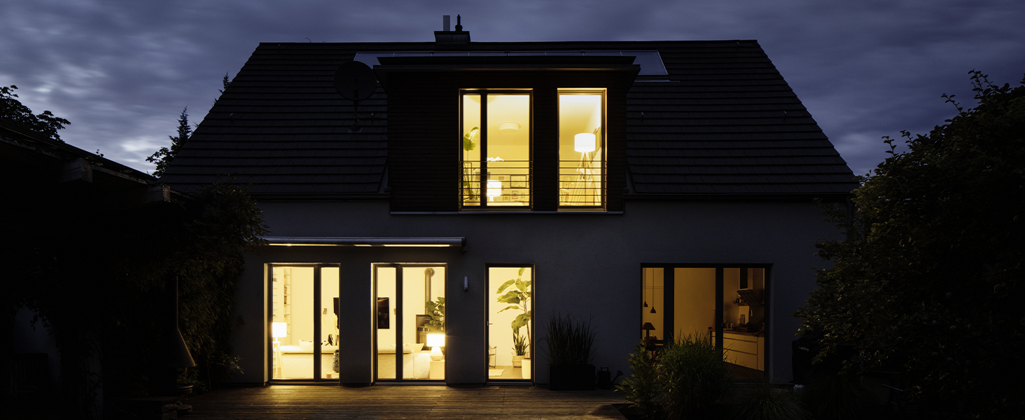 Controller controlls simulations in your house