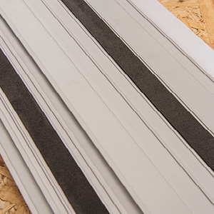 grip strip