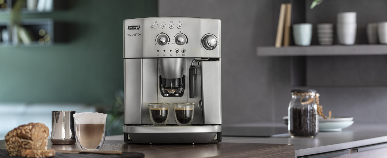 De'Longhi Coffee Machine