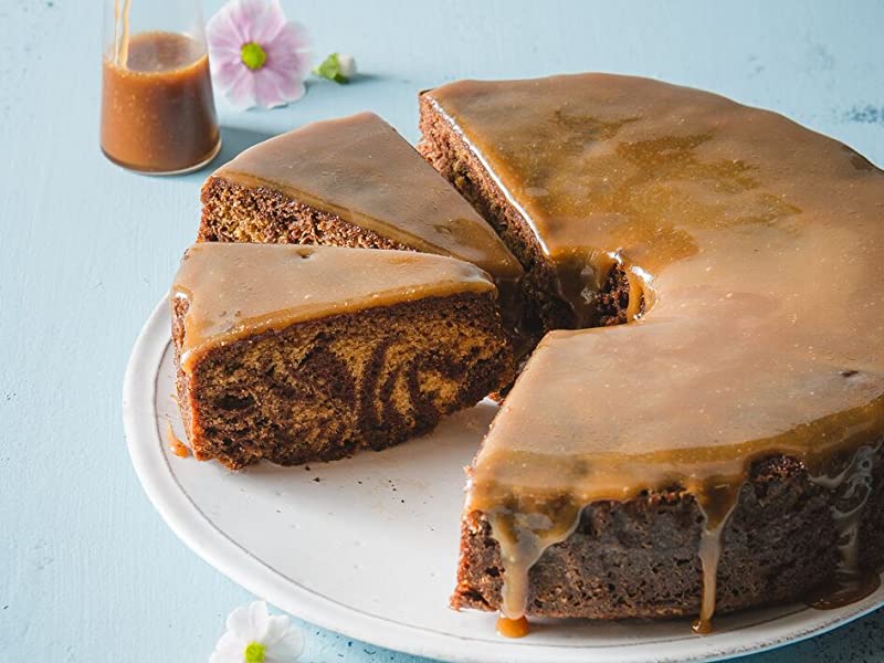 Marbled chocolate cake