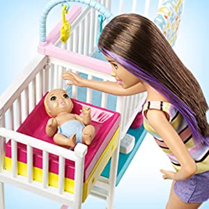 Barbie GFL38 Skipper Babysitters Inc. Nap ‘N’ Nurture Nursery Playset with Dolls, Furniture 