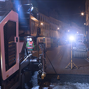 flood light with stand