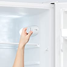 Adjustable Temperature Control & Low Frost Technology