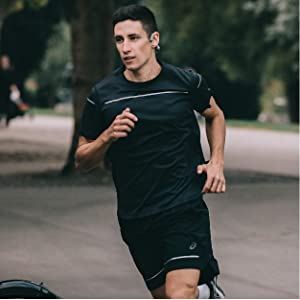 The only sports wireless heaphones recognized by England Althletics 