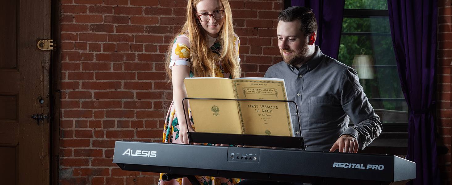 Digital Electric Piano / Keyboard with 88 Weighted Hammer Action Keys