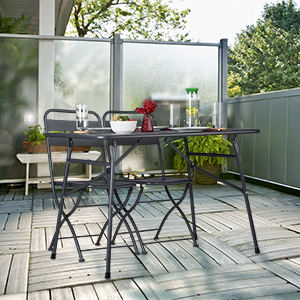 Outdoor table