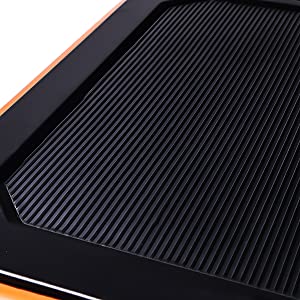 Non-slip textured vinyl deck