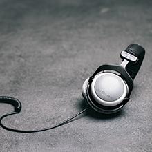 headphones, on ear headphones, studio headphones, over ear headphones, audiophile, hi fi