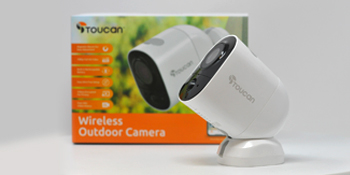Wireless Outdoor Camera Packaging Image