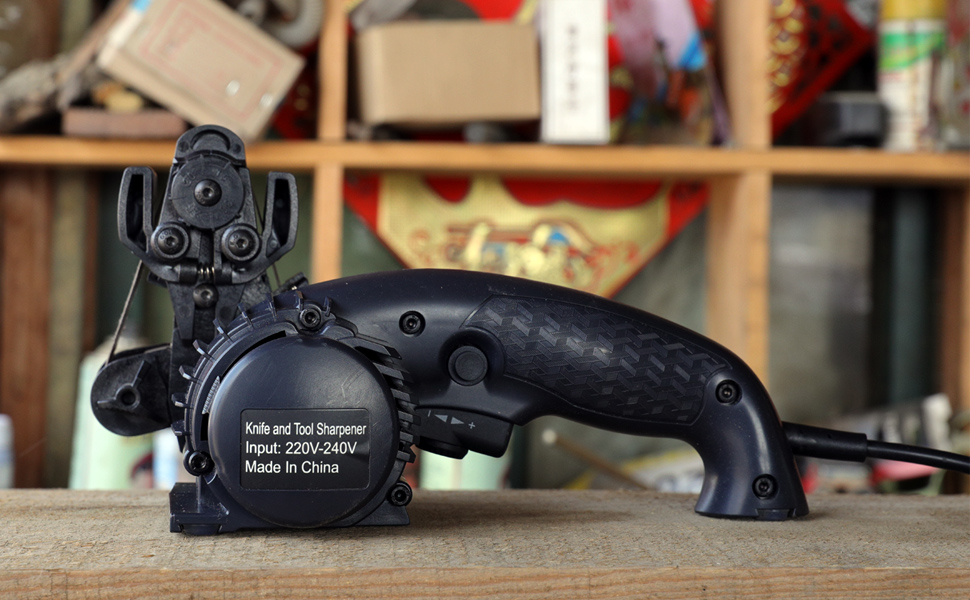 Electric knife sharpener