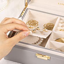 LANDICI Jewelry Box for Womens Teen Girls,Large Jewelry Organizer Storage Case with Mirror