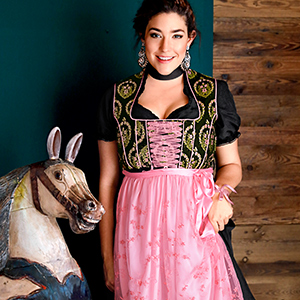 XXL dirndl.