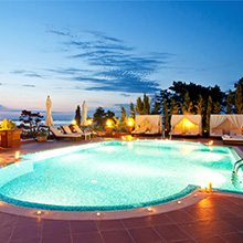 WATERPROOF & DUSTPROOF