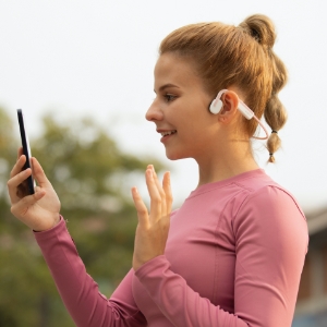 Smooth calls with Bluetooth V5.1