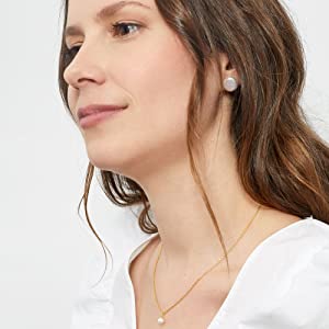 Round Freshwater Cultured Pearl Pendant