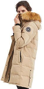Womenâ€™s Hooded Lightweight Down Jacket