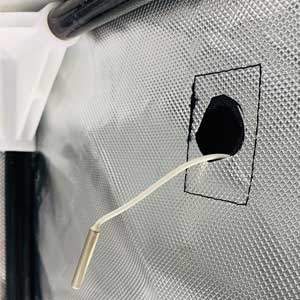 hydroponic tent meter access