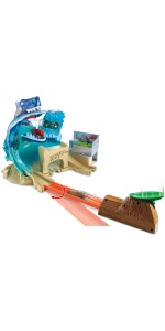 Hot Wheels City Shark Beach Battle Play Set