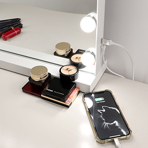 vanity mirror hollywood