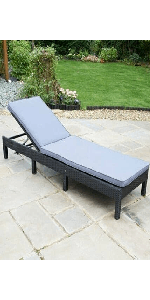 Rattan sun lounger with CM Form