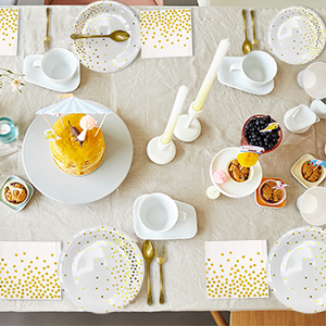 gold party tableware