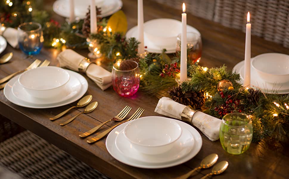 Serve dinner in style with this classic Winter Frost White dinnerware set 