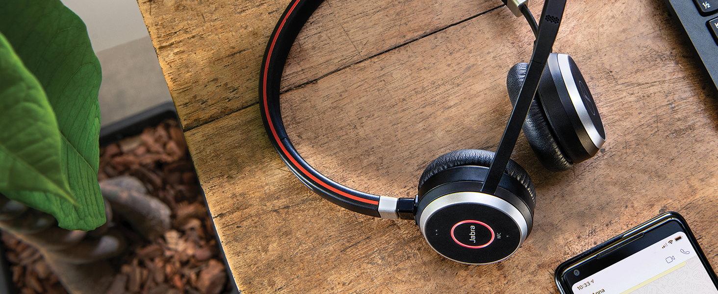 Jabra Evolve 65 UC Stereo Wireless Bluetooth Headset / Music Headphones Includes Link 360