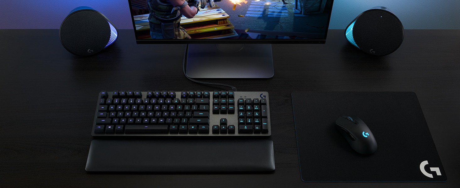 g703