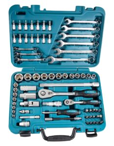 Hyundai K70 Universal Tool/Square Drive Socket Set - Stainless Steel (70-Piece)