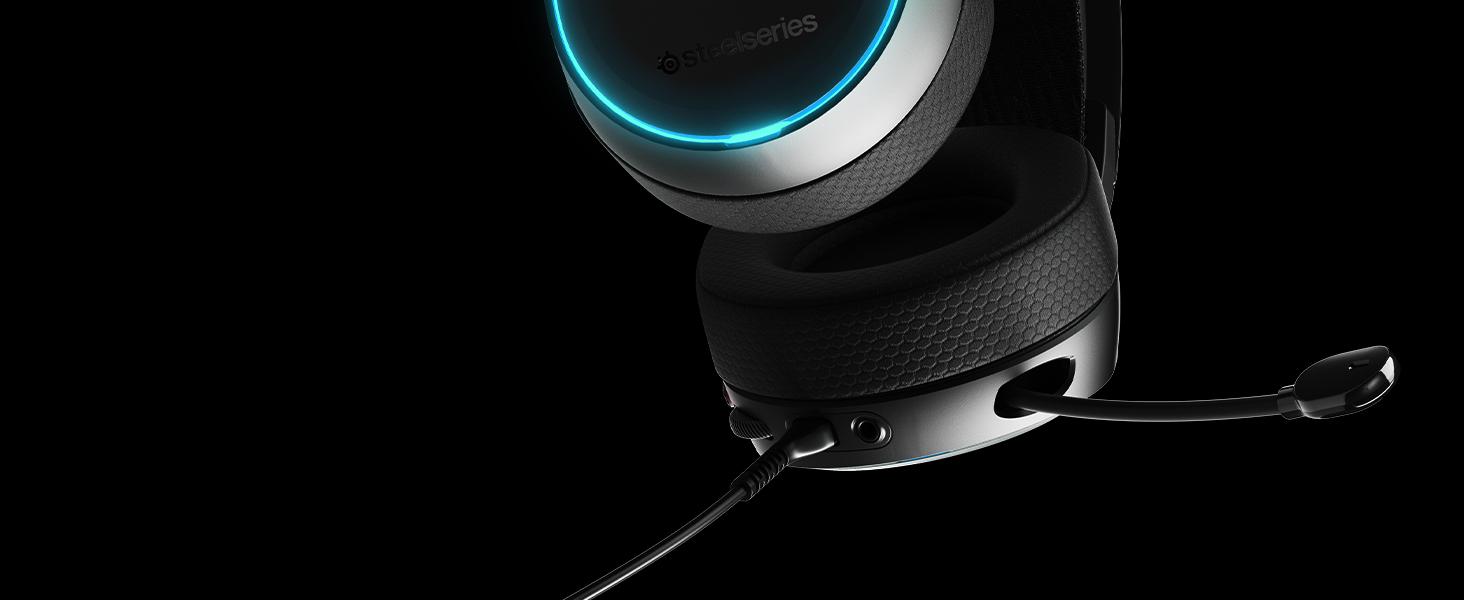 SteelSeries Arctis Pro GameDAC - Gaming Headset - Certified Hi-Res Audio - ESS Sabre DAC