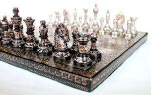 Stonkraft Brass Chess Set - Brass Chess Pieces Coins Chessman (31 x 31 cm)