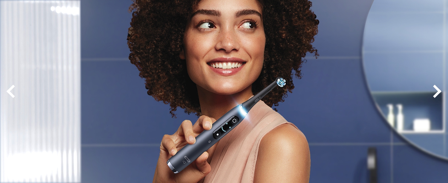 Oral-B iO9 close up