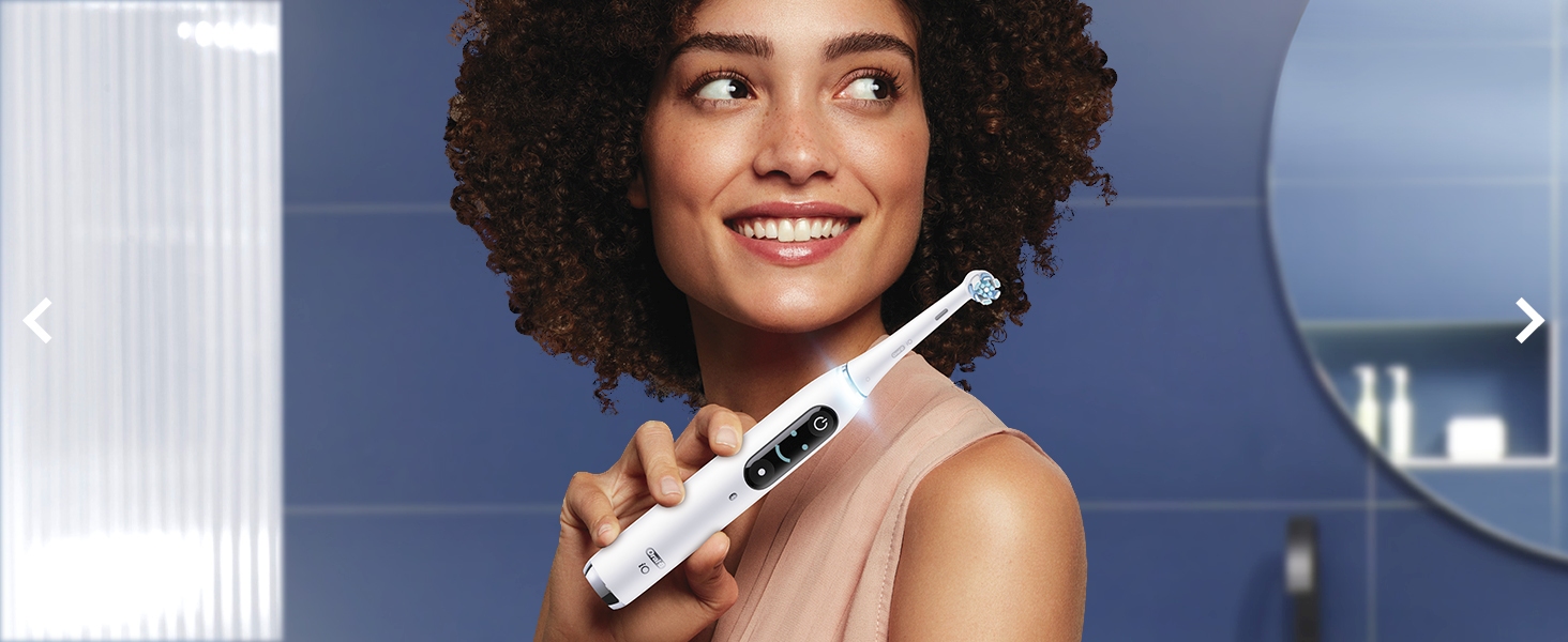 Oral-B iO9 close up