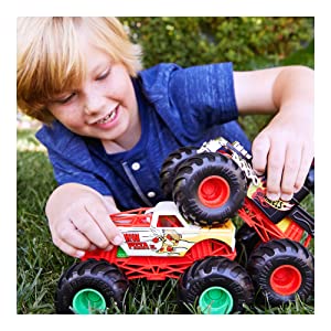 Hot Wheels Die-cast 1:24 scale Monster Trucks with Giant Wheels