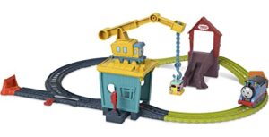 Thomas & Friends Fisher-Price Fix 'em Up Friends train and track set with motorized Thomas engine for preschool kids 3+