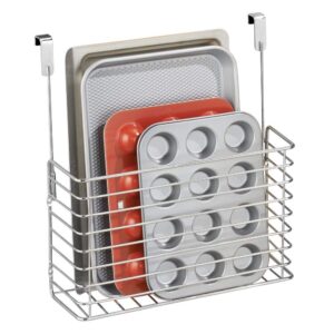 mDesign Over The Cabinet Hanging Storage Basket - Steel Bakeware Organiser and Cutting Board Holder - Excellent Kitchen Storage Solution - Chrome
