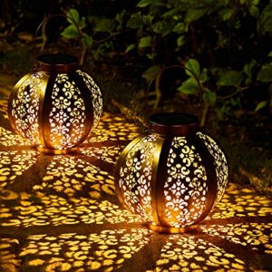 Solar Lanterns for The Garden