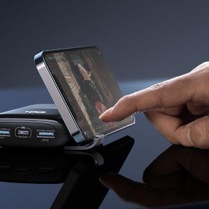 INIU 22.5W power bank fast charging