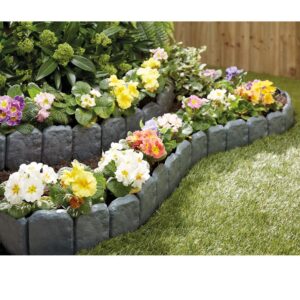 Coopers of Stortford Cornish Grey Cobbled Stone-Effect Lawn Edging