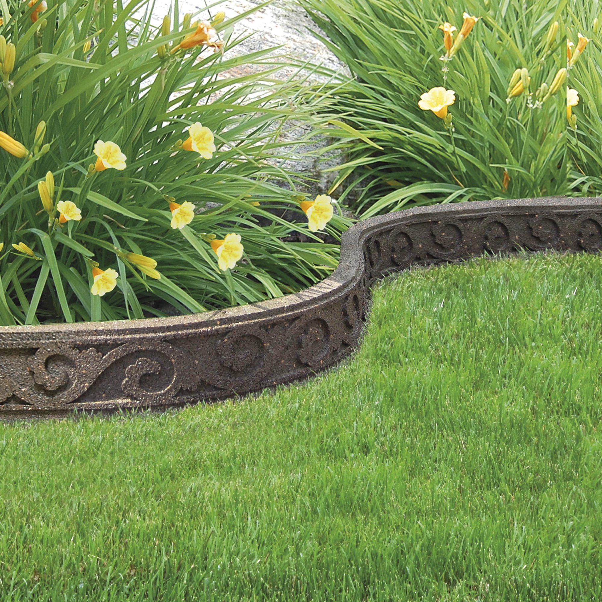 Garden Gear Border Edging Recycled Rubber Garden Flexible Curve Eco Friendly Scroll Effect Tyre Lawn & Patio 8 X 120cm (Earth)