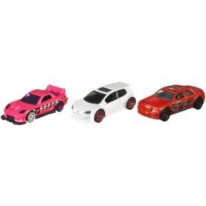 Instant starter collection with 3 Hot Wheels cars in 1 pack!