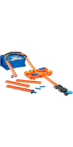 Hot Wheels Track Builder stunt box