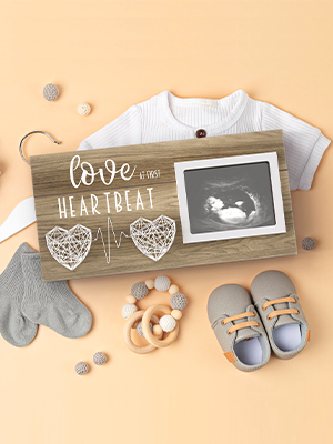 Pregnancy Announcement Gift