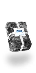 Everlasting Comfort Throw Blanket