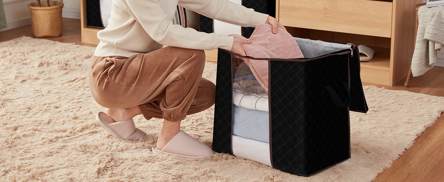 Clothes.Storage.Bags