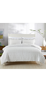 white seersucker bedding set