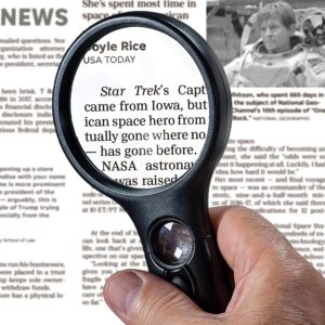Heavy-Duty Magnifying Glass with Light | 3x & 45x Magnification | Scratch-Proof Lens | Handheld | Lightweight | For Seniors with Macular Degeneration