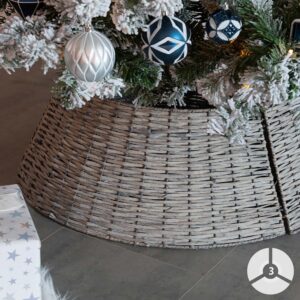 Dawsons Living Christmas Tree Skirt - Wicker Christmas Tree Trunk Basket Guard - Ideal for Trees 7ft and Below (57cm)