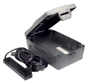 Masterplug WBXBFG10B-MP Weatherproof Electric Box for Outdoors with Four Socket 10 Metre Extension Lead