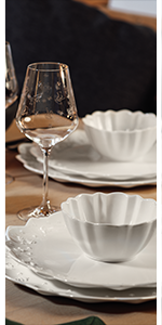 Christmas tableware; Christmas decoration; Winter; Gifts; Plate; Cup; Cutlery; Glass; Decoration